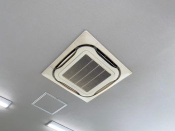 大阪府堺市　オフィス　業務用エアコン分解洗浄