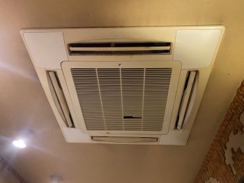 大阪市住之江区　飲食店　業務用エアコン洗浄