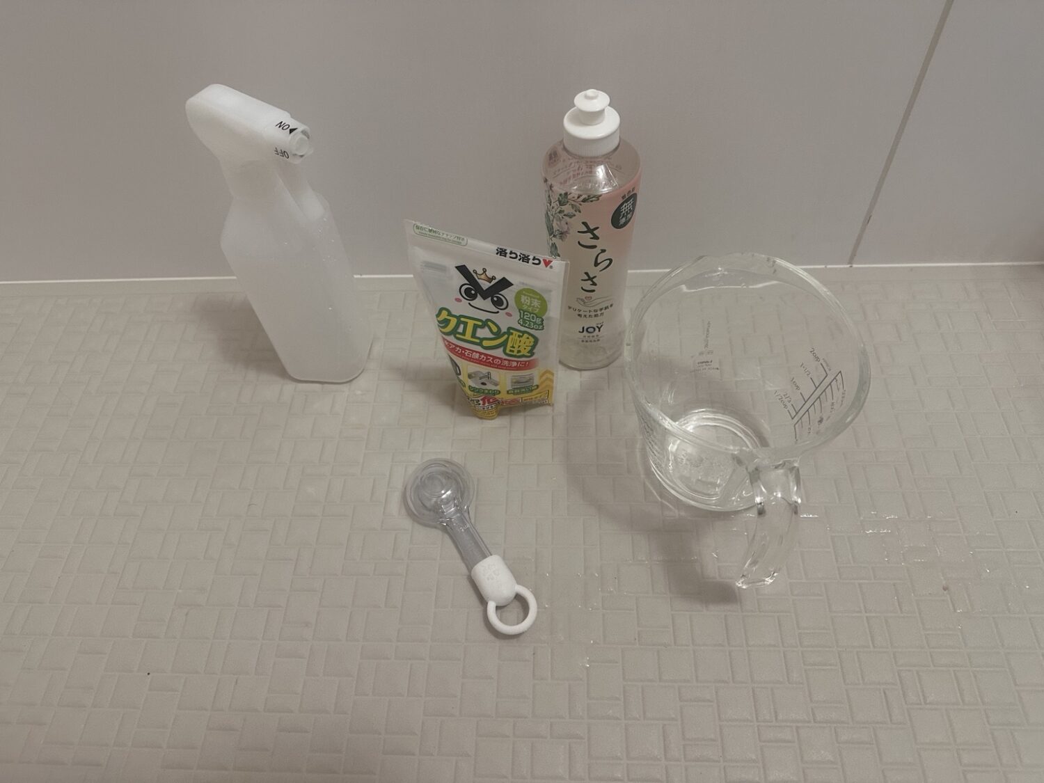 クエン酸水を作る材料 クエン酸 スプレーボトル 水 食器用洗剤 計量スプーン